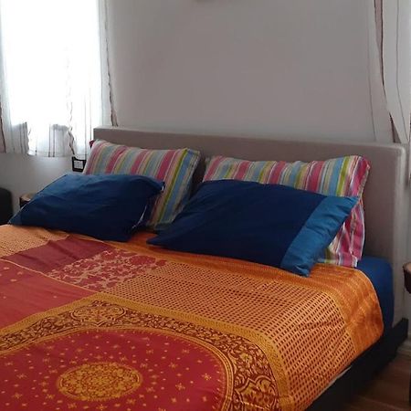 Turisalba Hotell Ishem Exteriör bild